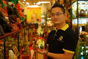 Thầy Tuấn nổi tiếng tư vấn nhà ở và hóa giải vận hạn