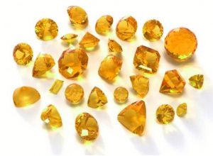 Đá thạch anh vàng tượng trưng cho sự sang trọng, giàu có